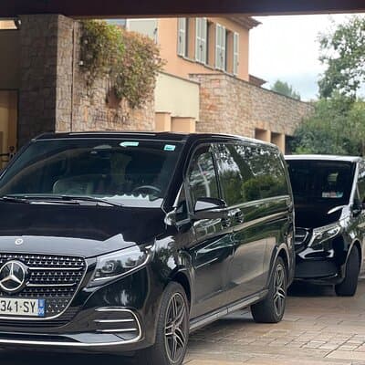 Private Transfer Paris to Amsterdam with Multilingual Driver 2