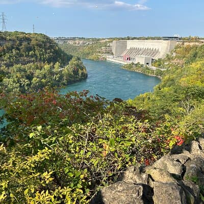 Devil's Hole to Whirlpool: 4 Hour Niagara River Trek 3