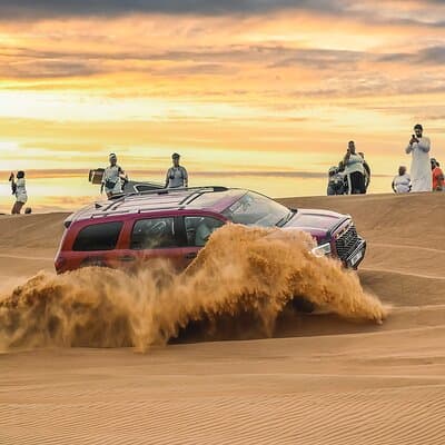 Dubai Tour and Desert Safari: Sand Boarding & BBQ Dinner Combo 5