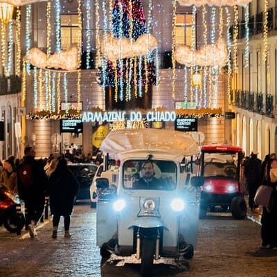 Lisbon Christmas Lights Tuk-Tuk Tour with Local Guide 2