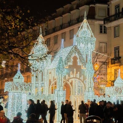 Lisbon Christmas Lights Tuk-Tuk Tour with Local Guide 4