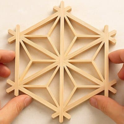 Traditional Kumiko Wood Art Class in Asakusa