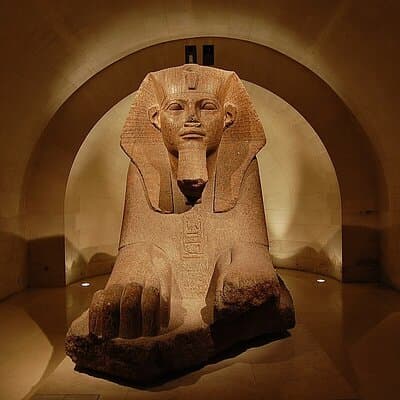 Louvre Museum Exclusive Private Guided Tour 4