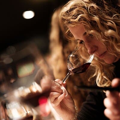 Wine and cheese tasting in Bastille 5