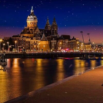 Private Transfer Paris to Amsterdam with Multilingual Driver 4
