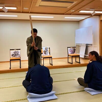 Tokyo Zen Meditation, Calligraphy, and Tea Experience 2