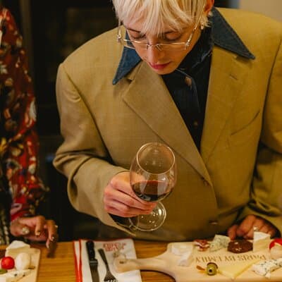 Official Emily in Paris Apéro Workshop Wine, Cheese & Butter 4