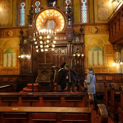 Lower East Side Food and History Tour with 4 Delis & Museum Entry 3