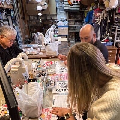 Tokyo Making a Lantern Workshop in Asakusa with a Craftsman 2