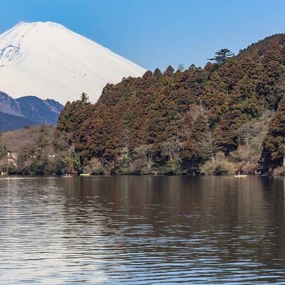 Hakone hot spring day trip from Tokyo with private driver