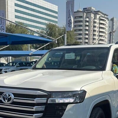 Abu Dhabi Full-Day City Tour in a Small Group with Expert Guide 5