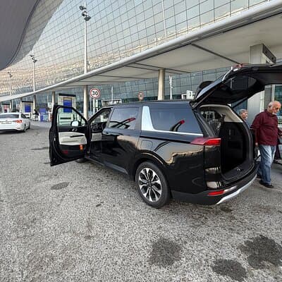 Dubai Airport Transfers: Arrival, Departure & Round-Trip 2