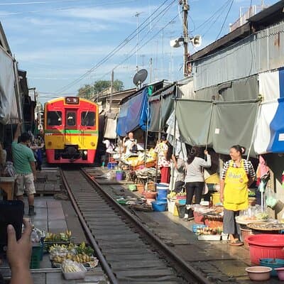 Private Excursion to Floating Market and Ayutthaya World Heritage 3