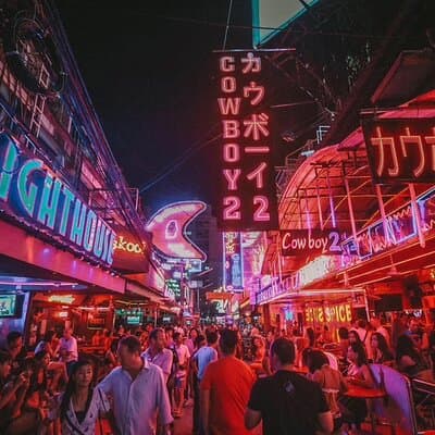 Bangkok night crawl: Rooftops, Soi Cowboy, Bar, Club & Go Go‘s