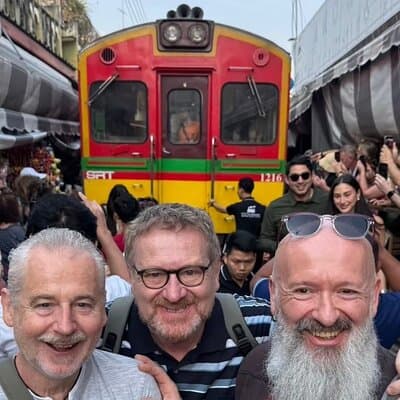 Private Tour to Railway and Floating Markets with Thai desserts 3