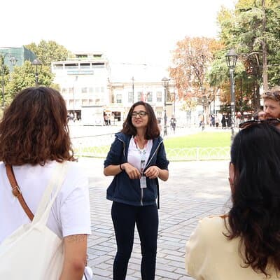 Blue Mosque Sultanahmet Old Town and Hippodrome Walking Tour 4