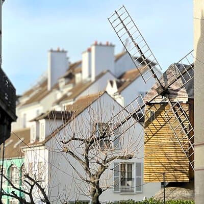 Black Montmartre Walking Tour