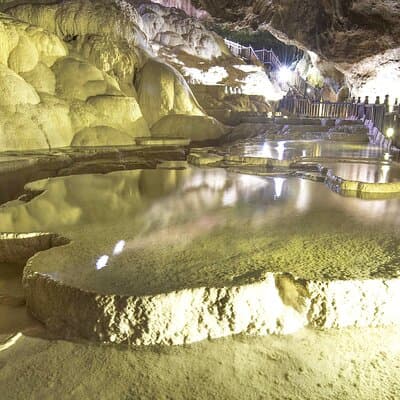 Private Tour to Salda Lake, Pamukkale, Hierapolis, Kaklik Cave 2