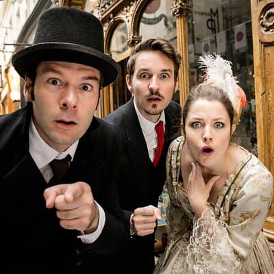 Covered passages of Paris: theatricalized tour in French
