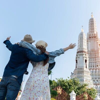 Bangkok Wat Arun Private Photoshoot and Video Option 3
