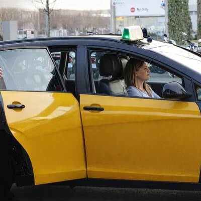 Barcelona Airport to Barcelona Hotels Private Transfers 4