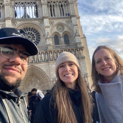 Private Notre-Dame walking Tour w/ Optional Sainte-Chapelle Entry