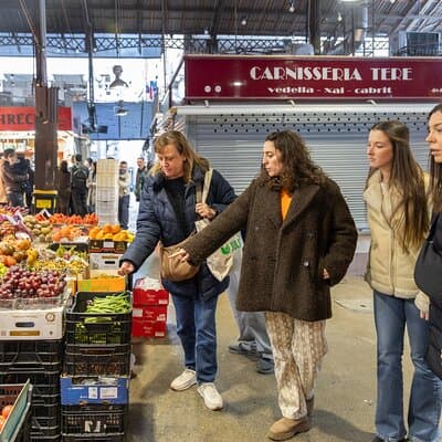 Barcelona Food Market Tour with Local Tastings 5