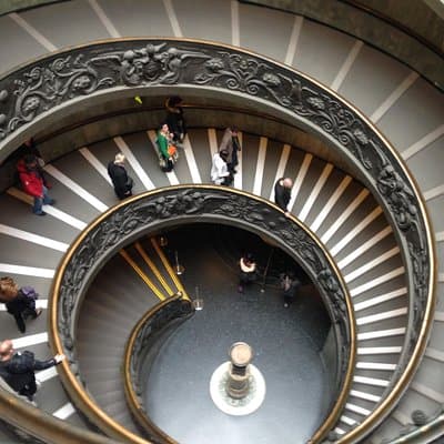 Rome in a day private Tour with Vatican Museums and taxi transfer 4