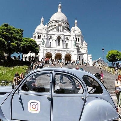 Discovery of Montmartre in a 2CV - 45 min 2