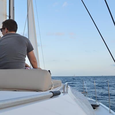 Barcelona Catamaran Private Experience from 13 to 16 Passengers 3