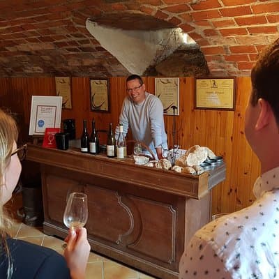 Paris Wine Day Tours exclusive wine tour in the Sancerre area 4