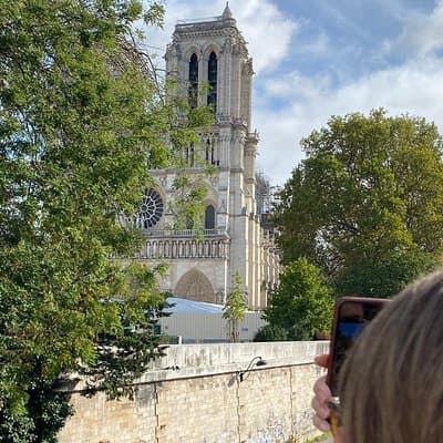 Paris Notre Dame & Ăle de la Cite: Max 6 People Group or Private 2
