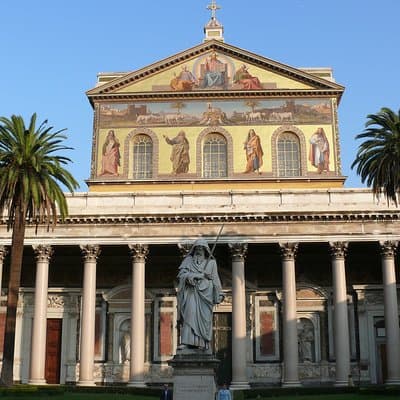 Private Tour with guide & Luxury Car: Holy Churches of Rome 2