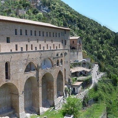 Full Day Tour in Monte Cassino and Subiaco 2