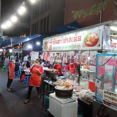 Bangkok: Michelin Guide Street Food Tour by Tuk Tuk 5