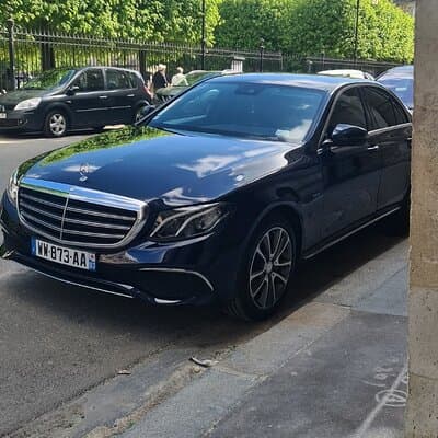 Private transfer from Paris CDG Airport 4