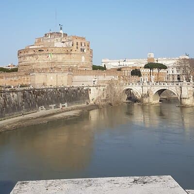 Rome Panoramic Private Tour: Highlights of Rome Driving and Walking Tour 4