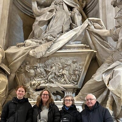 Quick Access Private Guided Vatican & Sistine Chapel Evening Tour 2