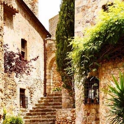 Costa Brava Coves Towns and Winery Private Tour 5
