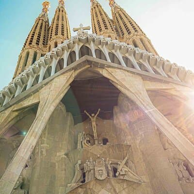 Lights and Shadows of the Sagrada Familia With Ticket And Guide 2