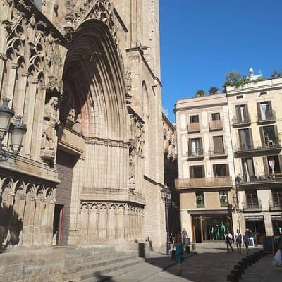 Private GaudĂ Tour with City Highlights. Barcelona at a Glance: 5