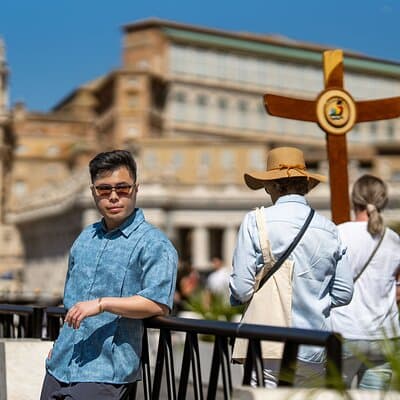 Rome: Vatican & Castel SantâAngelo Photoshoot, Private & Custom 2