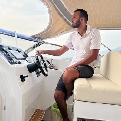 VIP Yacht Escape from Rome to Naples Island Gems Ischia & Procida 2