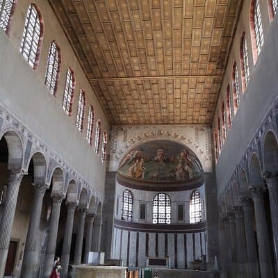 Monks and Knights walking tour on Aventino with Gelato 4