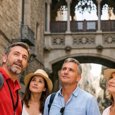 Private Barcelona Art and Tapas Walking Tour with Picasso Museum 4