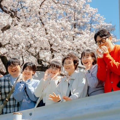 Snap Photo in New Tokyo 3