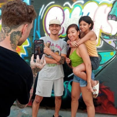 Private Barcelona Street Art Workshop with a Street Artist 4