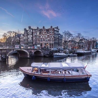 1 Hour Iconic Canal Belt Cruise 2