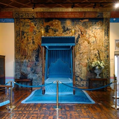 Visit 2 Most Beautiful Loire Castles in One Day 4
