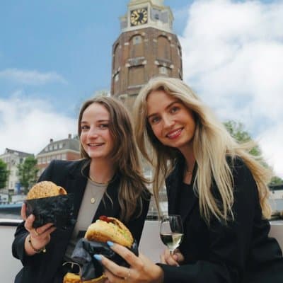 Amsterdam: Burger Cruise departure from Anne Frank House 4